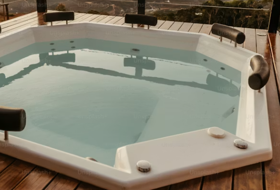 Electric Hot Tub – modernus poilsio ir komforto sprendimas visiems metų laikams